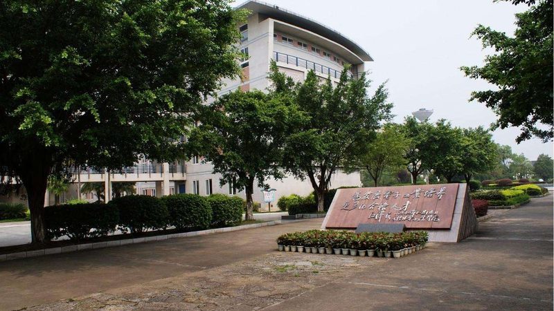 工业电子产品设计参数：揭秘其背后的关键指标**